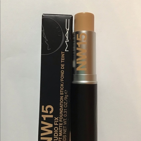 Studio Fix soft matte foundation stick - Picture 14 of 16